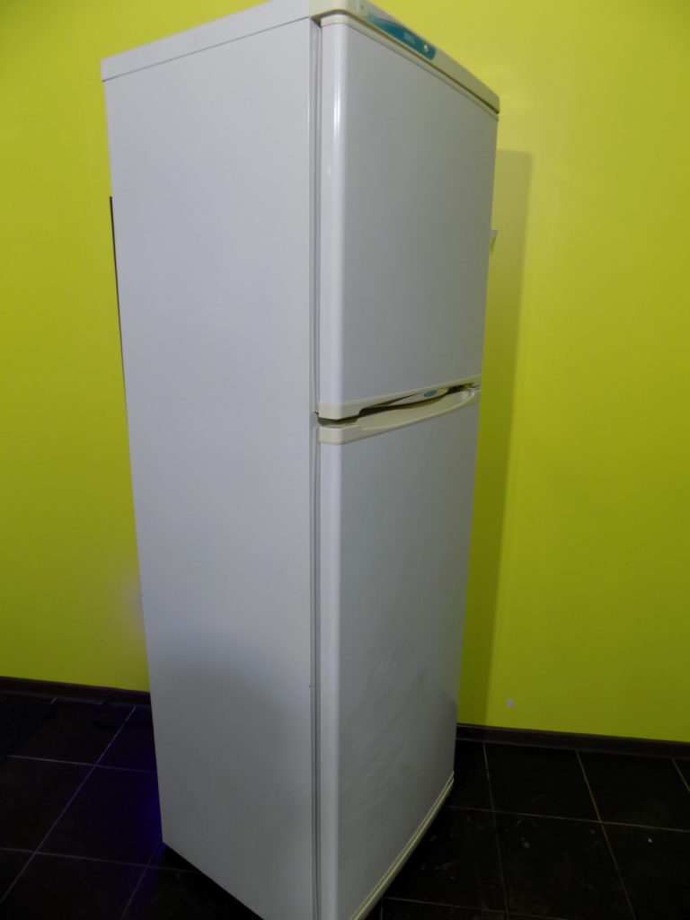 Куплю холодильник в рабочем состоянии. Рабочий холодильник. Холодильник б/у. Холодильник рабочий холодильник. Холодильник б/y.